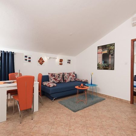Apartments Villa Zara 로브란 외부 사진