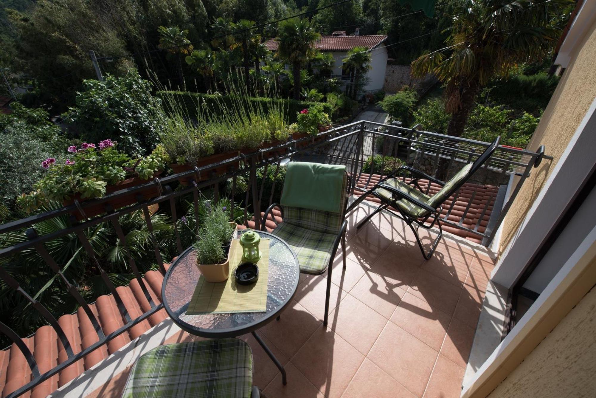 Apartments Villa Zara 로브란 객실 사진