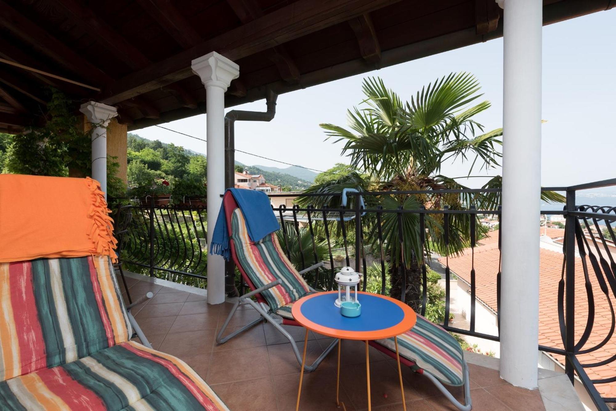 Apartments Villa Zara 로브란 외부 사진