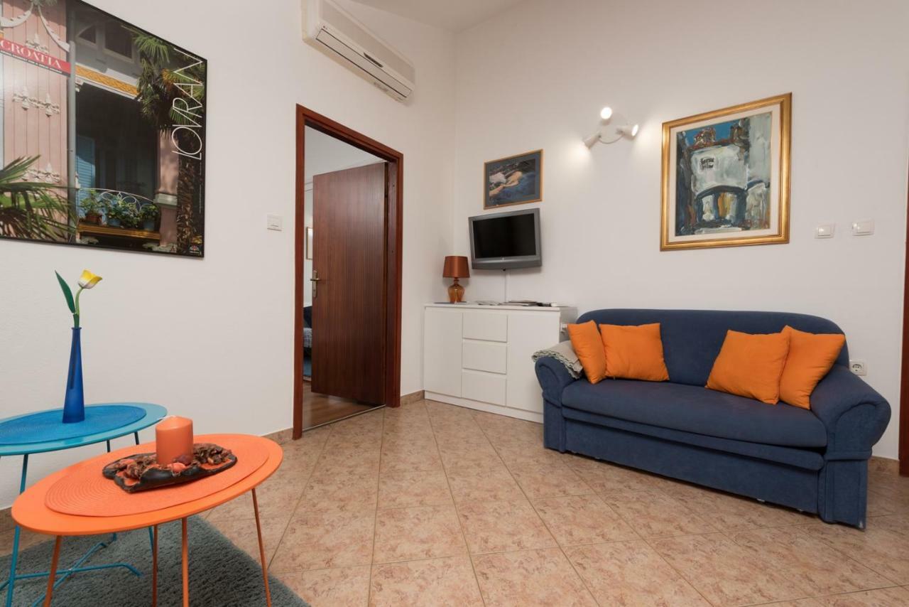 Apartments Villa Zara 로브란 외부 사진